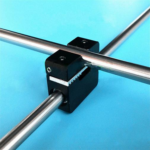 Deslizador en cruz con abrazadera 2GT, para eje de 8mm con camisa de cobre y grafito