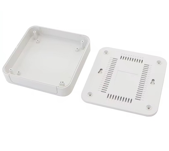Caja plástica impermeable 125x125x28mm
