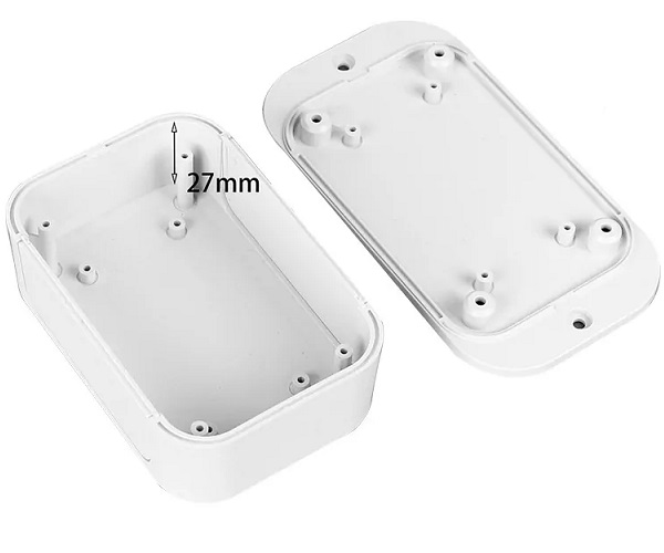Caja plástica impermeable 124x67x34mm