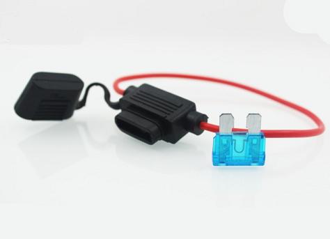 Portafusible impermeable para fusible vehicular mediano