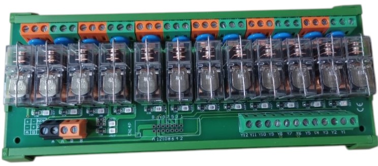 [TKG2R-1E-Q1224-24V] Tarjeta de salida para PLC con relé Omron de 24V 12 canales Activación en Bajo o Alto