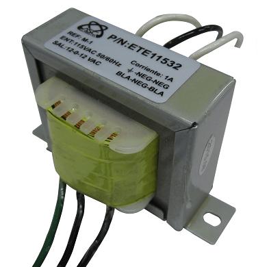 Transformador de voltaje con secundario 12VAC-0-12VAC, 1A. TR-M1