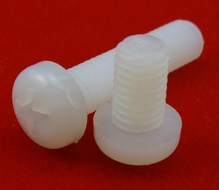 Tornillo plástico M2 x 10mm (unidad)