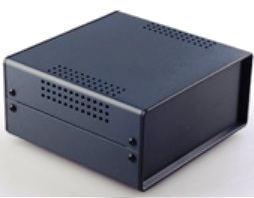 Caja metálica, panel plástico 150x70x140mm