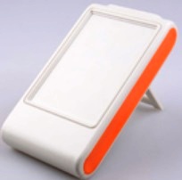 Caja plástica para equipo portátil, 171x98x31mm