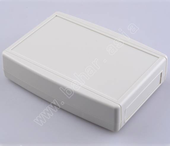 Caja plástica para equipo portátil, 152x108x36mm